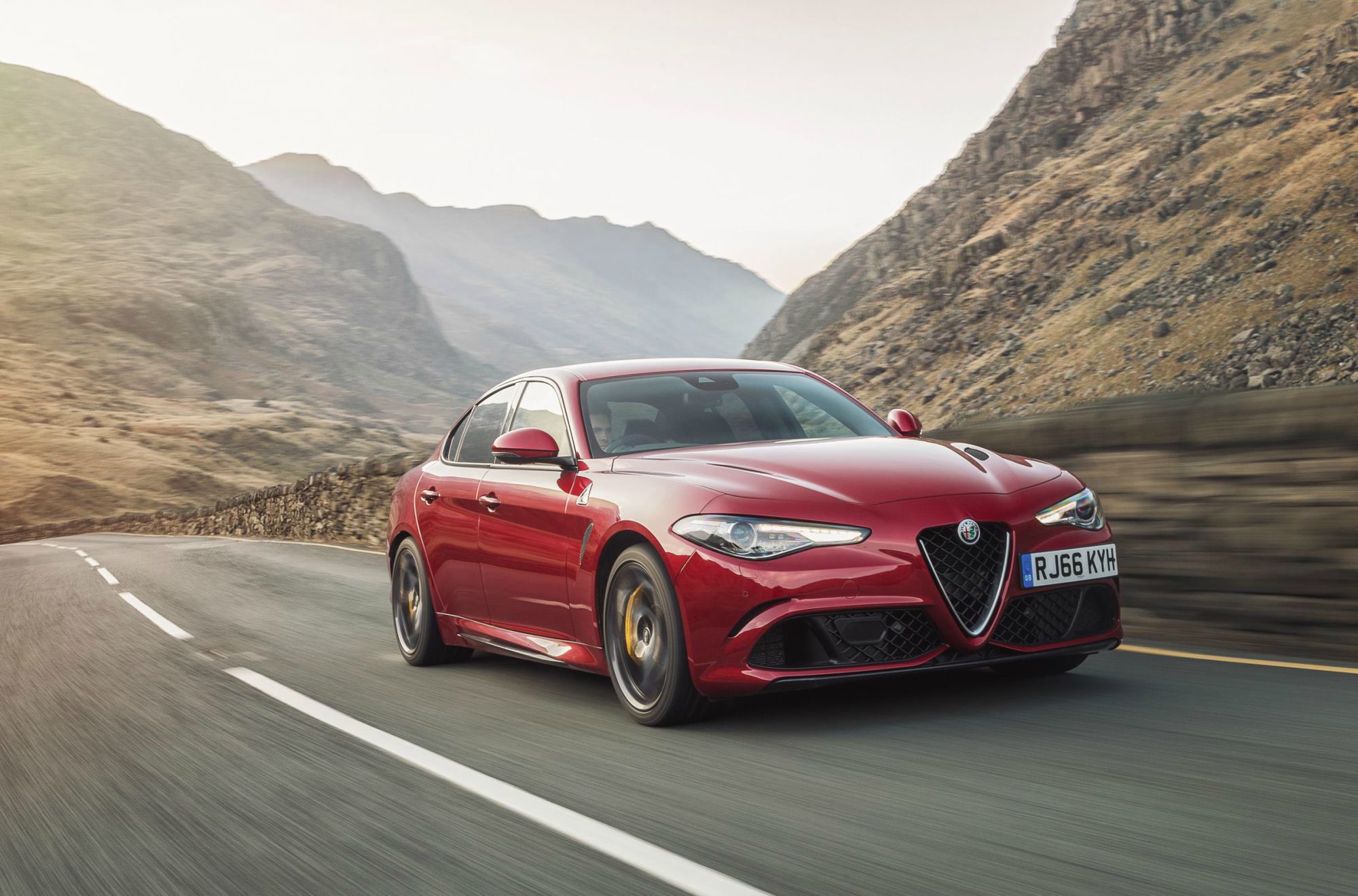 Quick Car Pub Facts: Alfa Romeo - Car Keys