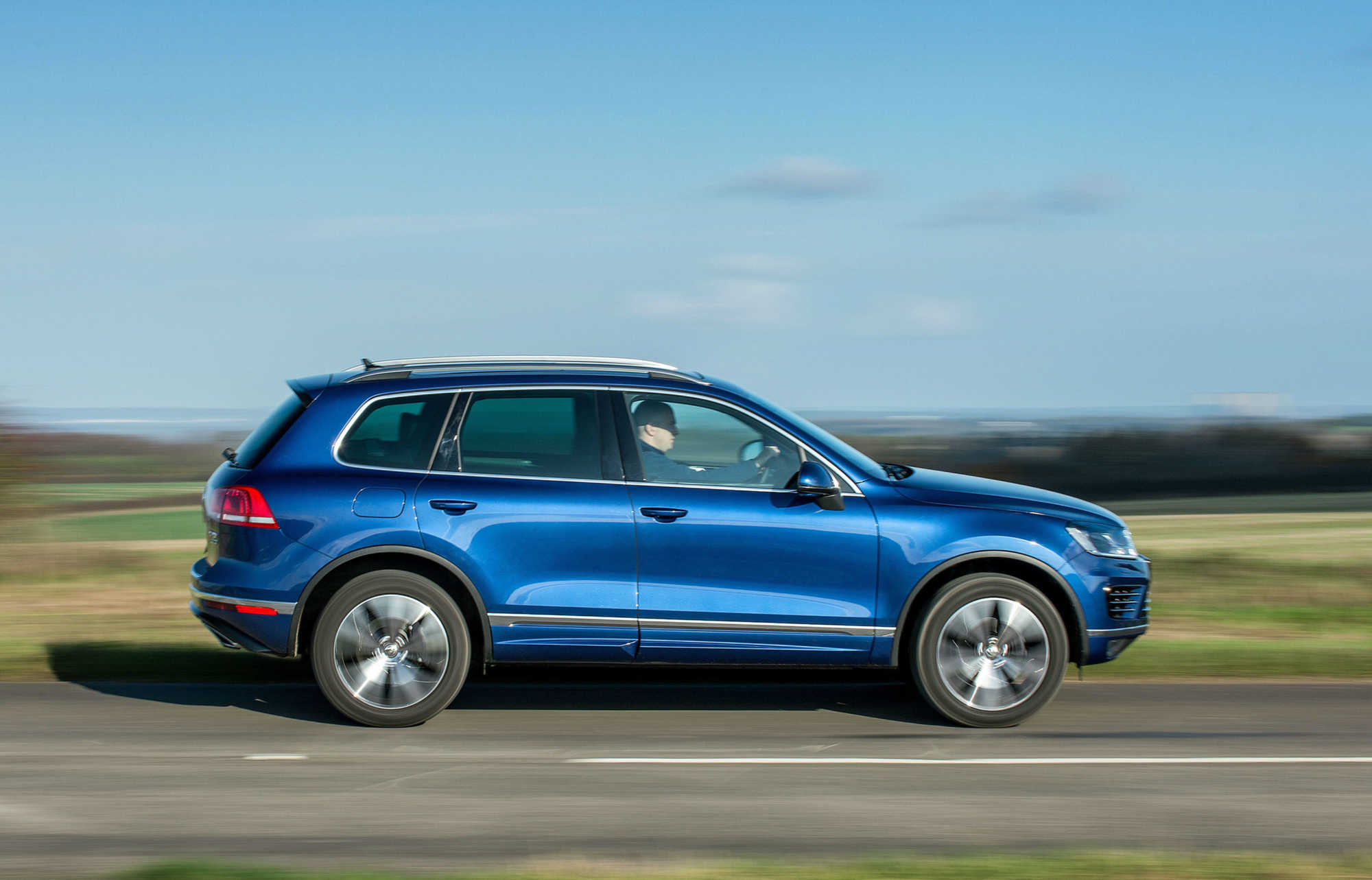  Volkswagen  Touareg 4x4  review Car Keys